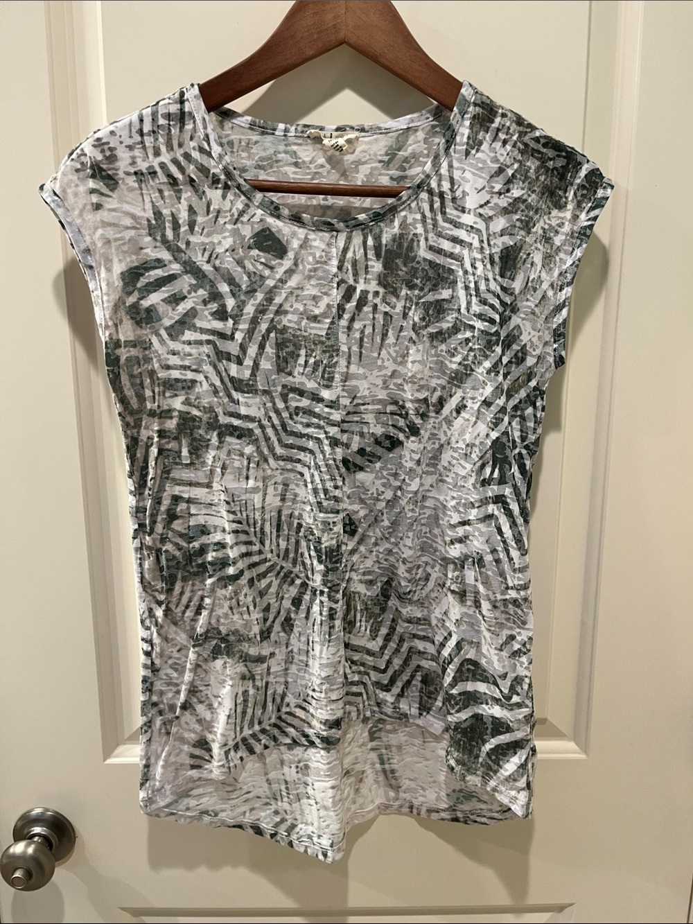 Tribal Sleeveless Tissue Tank Top